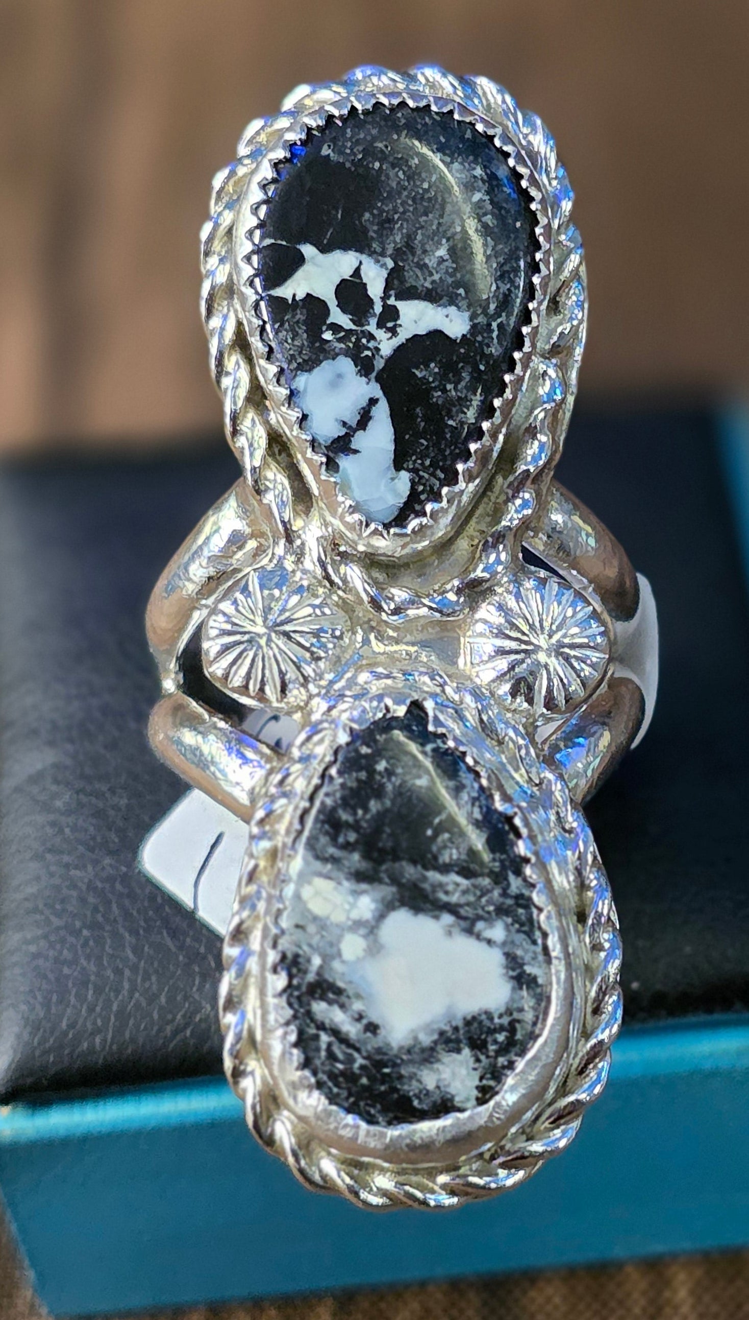 WHITE RIVER TURQUOISE RING SIZE 6