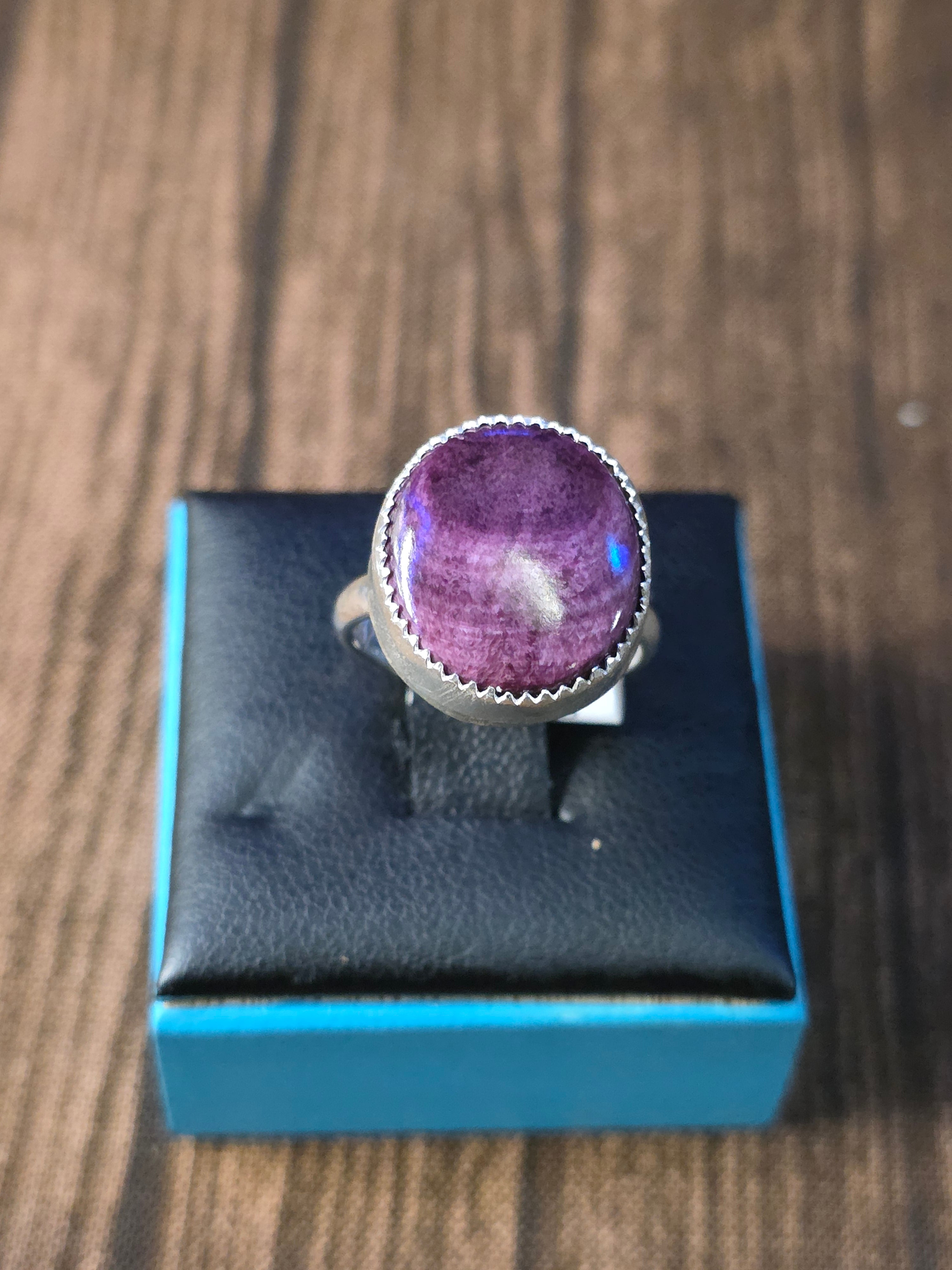 PURPLE SPINY OYSTER RING SIZE 4 1/2