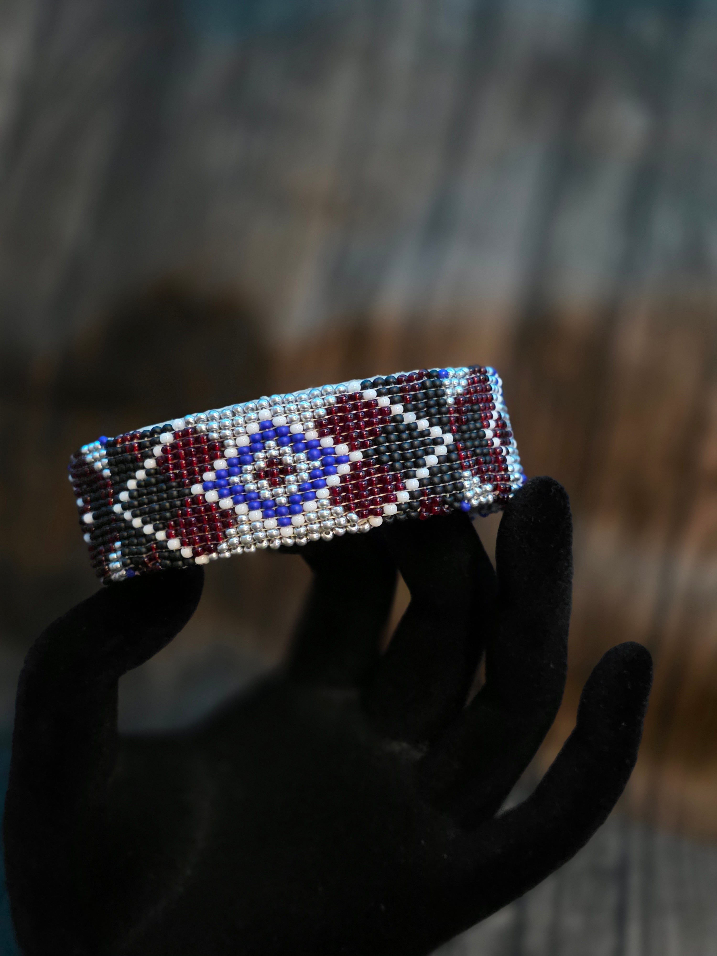 NATIVE BEADED BRACELETS LARGE