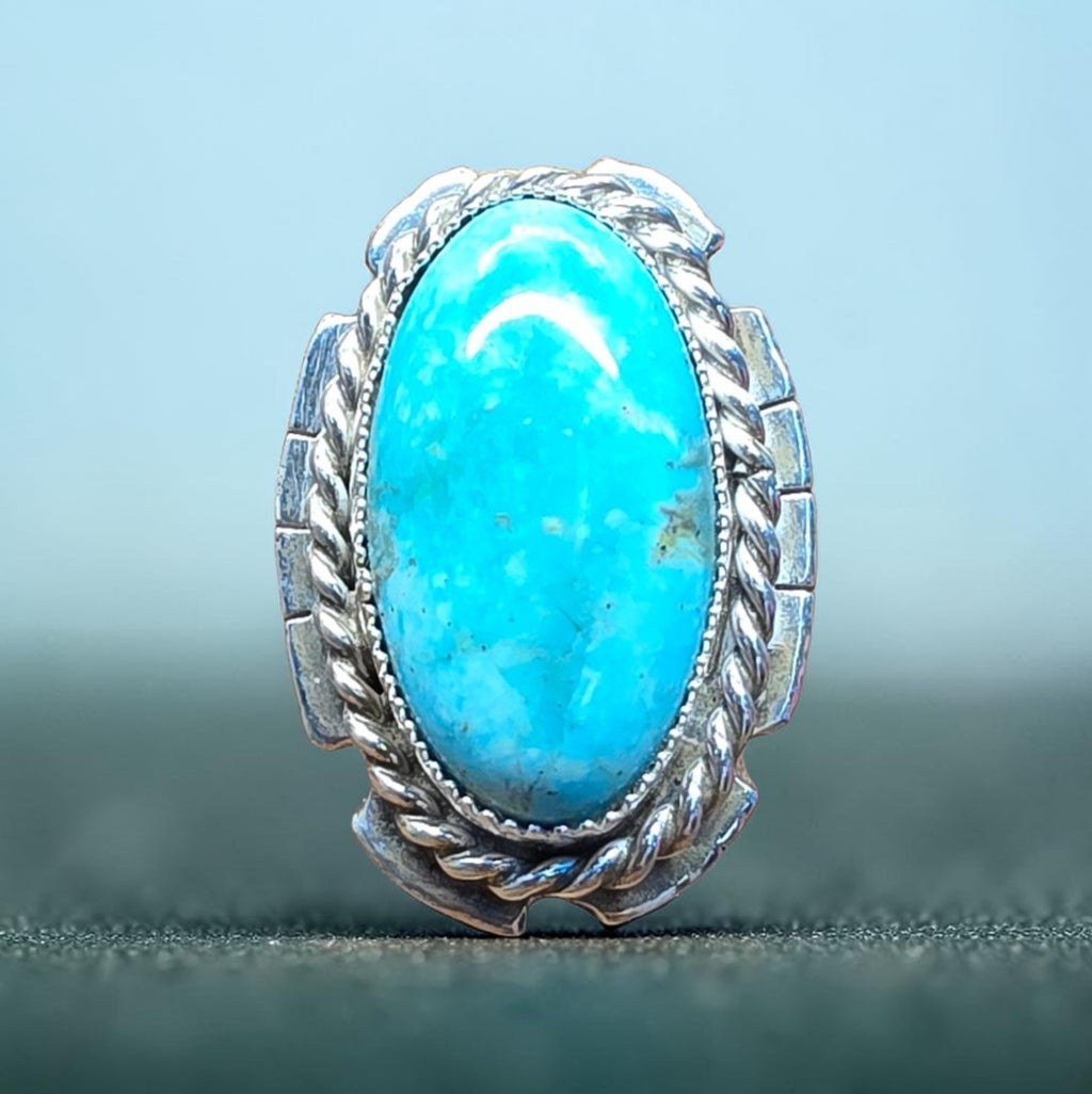 KINGMAN TURQUOISE LG WITH DETAIL THICK BAND SIZE 8